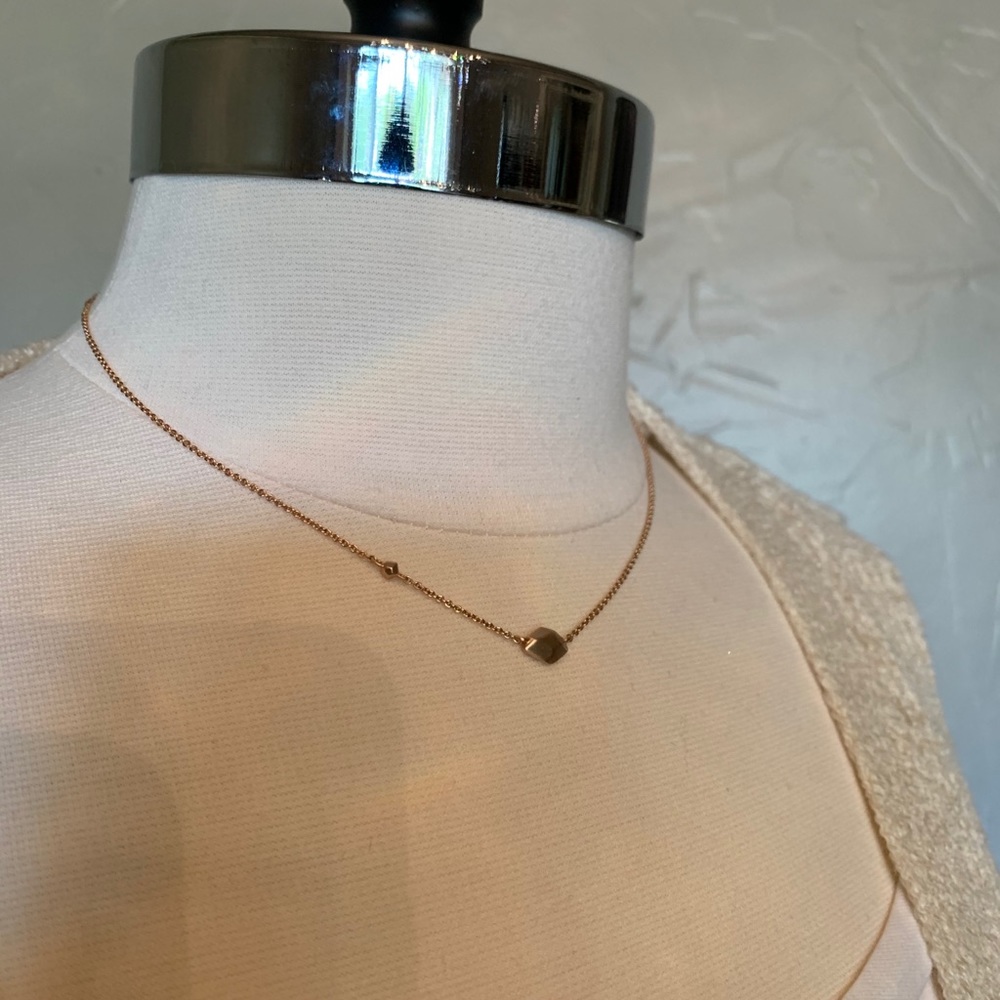 Kendra Scott Laureen Necklace